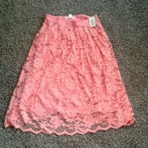 Brand new skirt / calf coral
